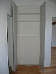 INTERIEUR DE PLACARD