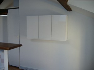 POSE DE MEUBLES DE CUISINE